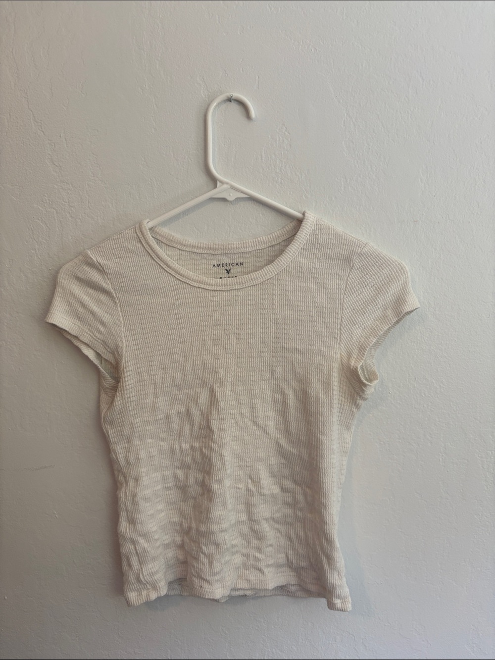American Eagle Outfitters Off-White Ribbed Short Sleeve Tee